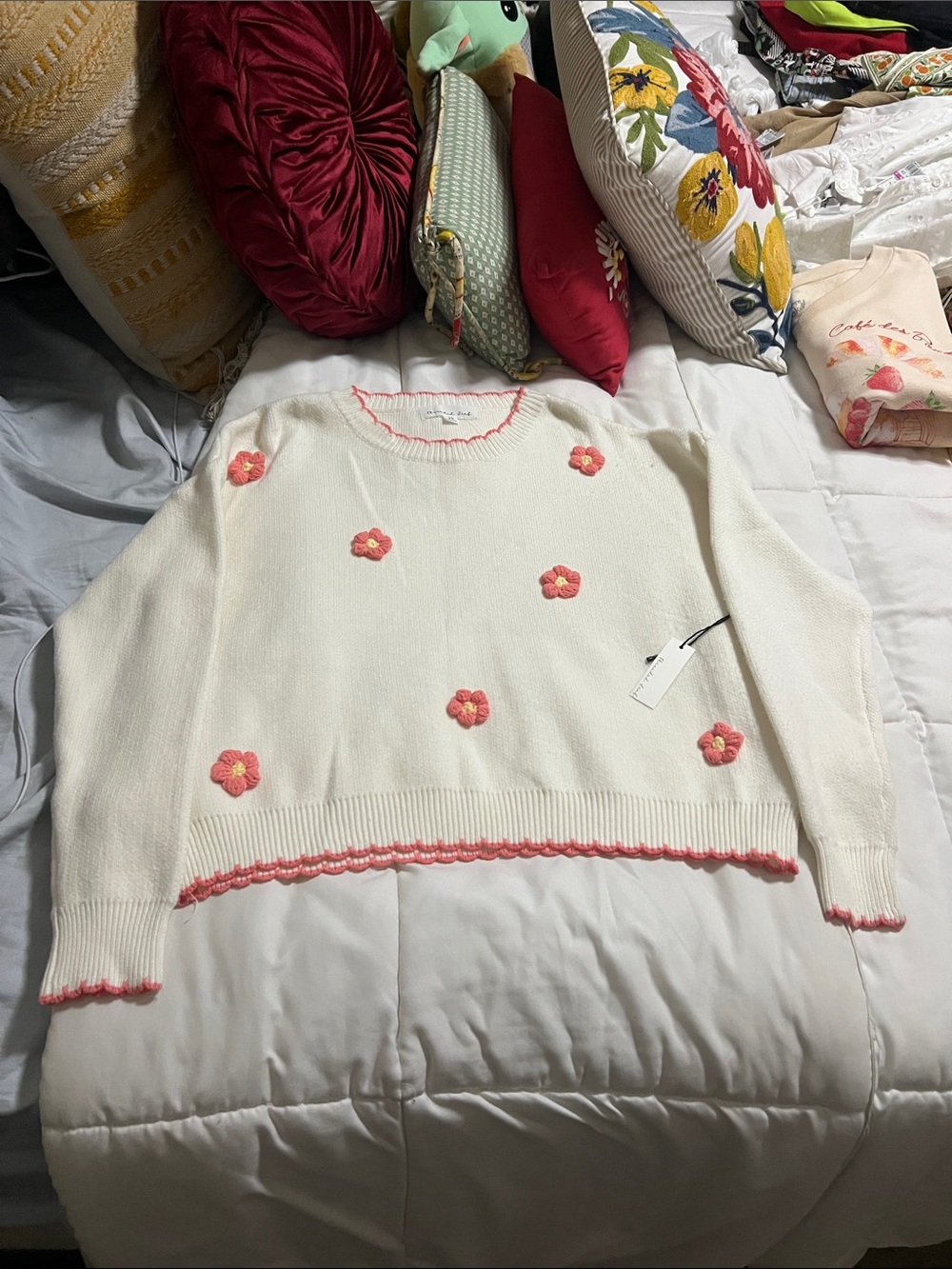 Oversized Cream Crewneck Sweater with Pink Floral Appliqués